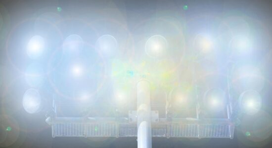 floodlight-2546098_1280